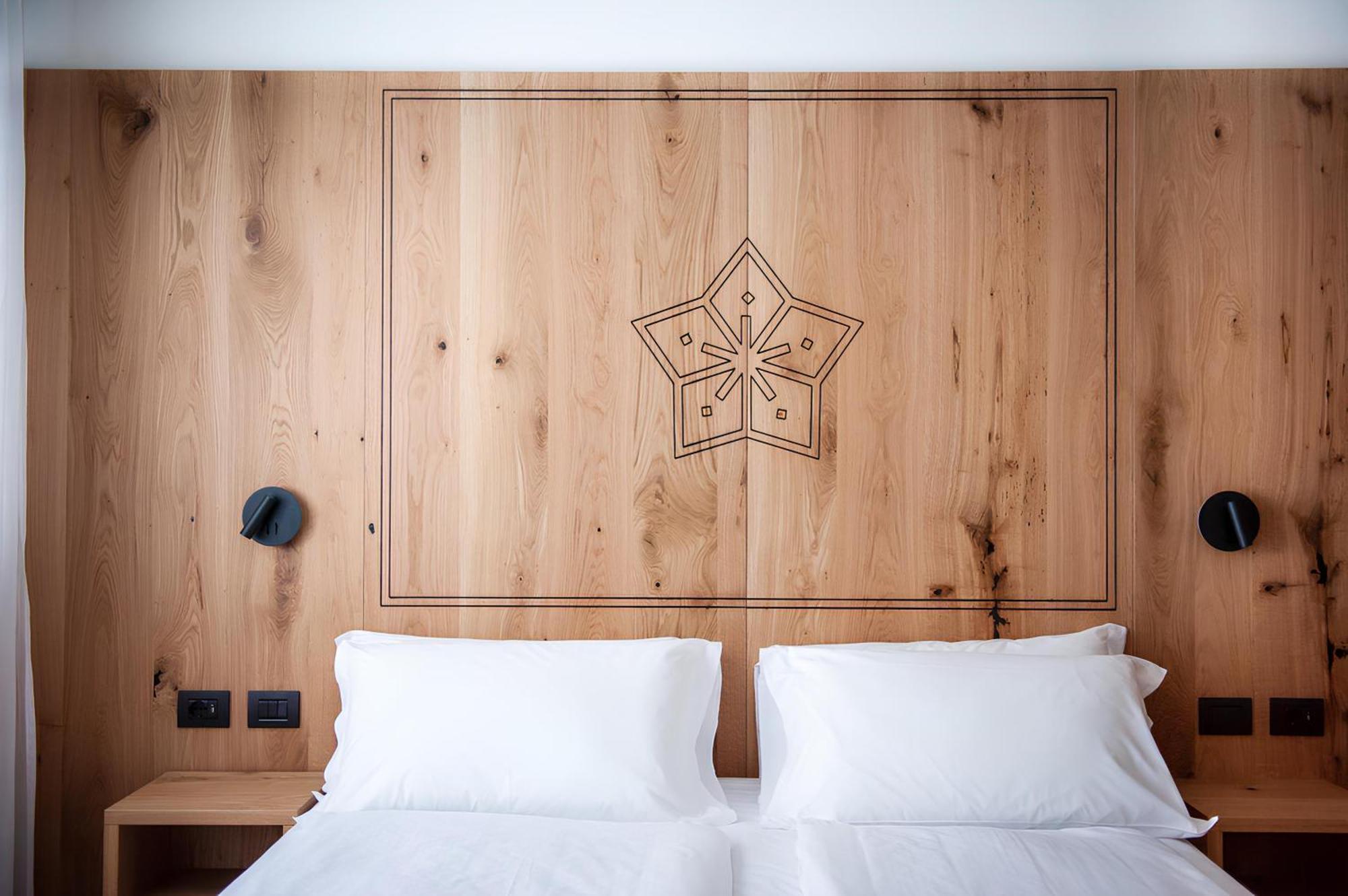 Apartahotel Contrin 3*